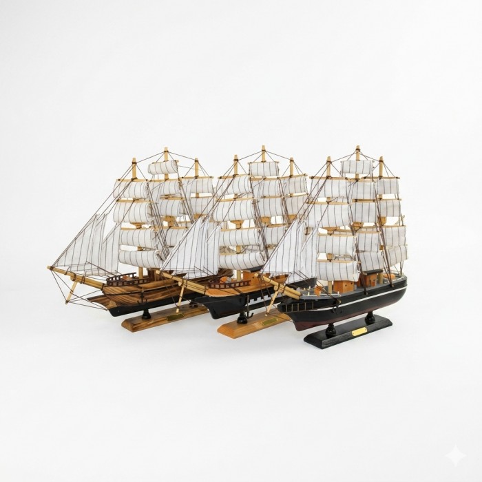 1624 Ahşap Gemi 22cm k48