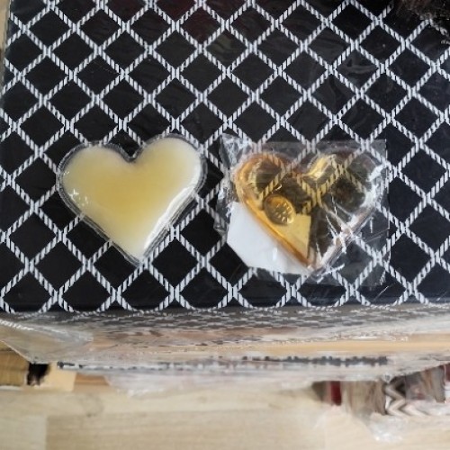 Beyaz kalp ısıtıcı