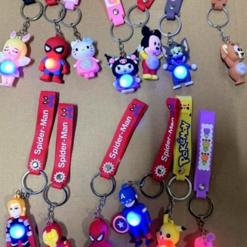 Lmn ışıklı anahtarlık karakter pk12